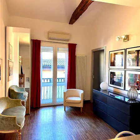 Sweet San Vitale 47 Apartment *